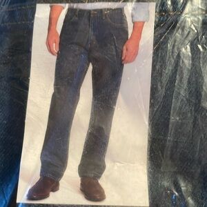 Kirkland Relaxed Fit Jeans 44X30‎